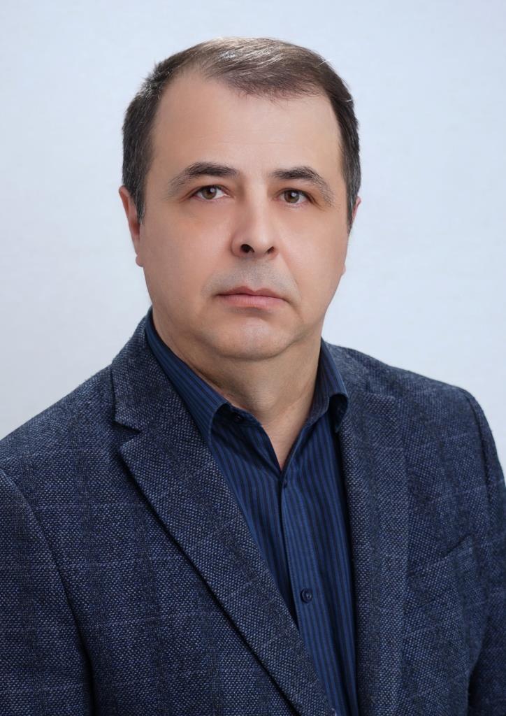 Сотниченко Владислав Николаевич.